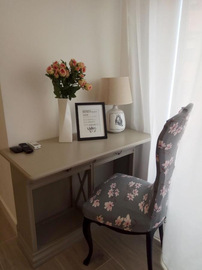Mini-Apartment Donna Rosa D'Alvadorez 阿利坎特 外观 照片